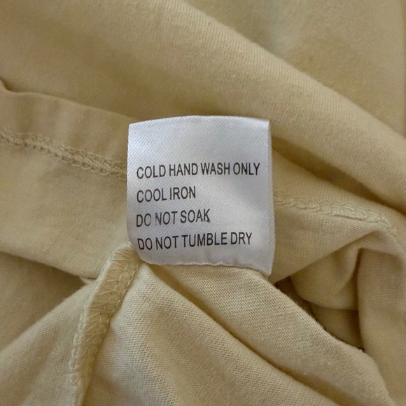 Princess Polly "The Polly" Cropped Basic T-shirt|Size 4 - Picture 6 of 6